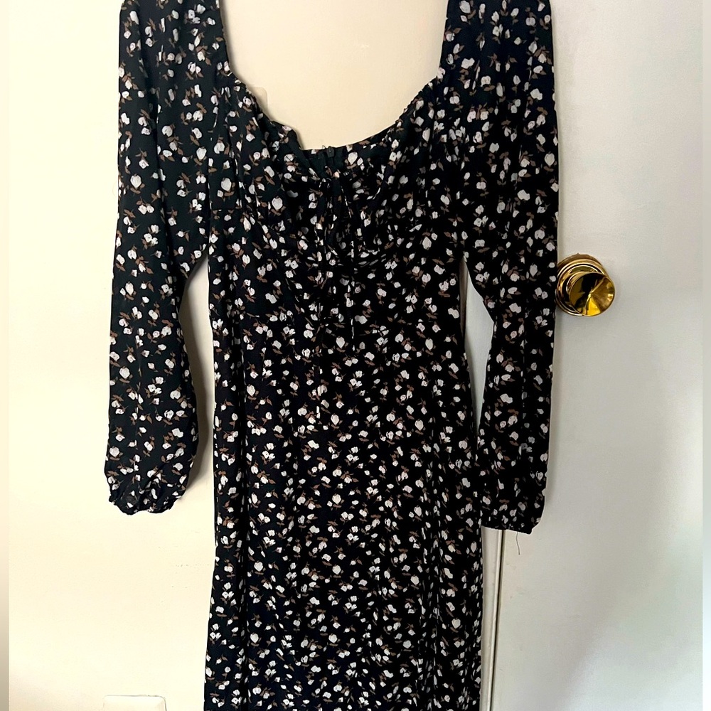 NWOT Milk Maid Floral Print Midi dress sz M